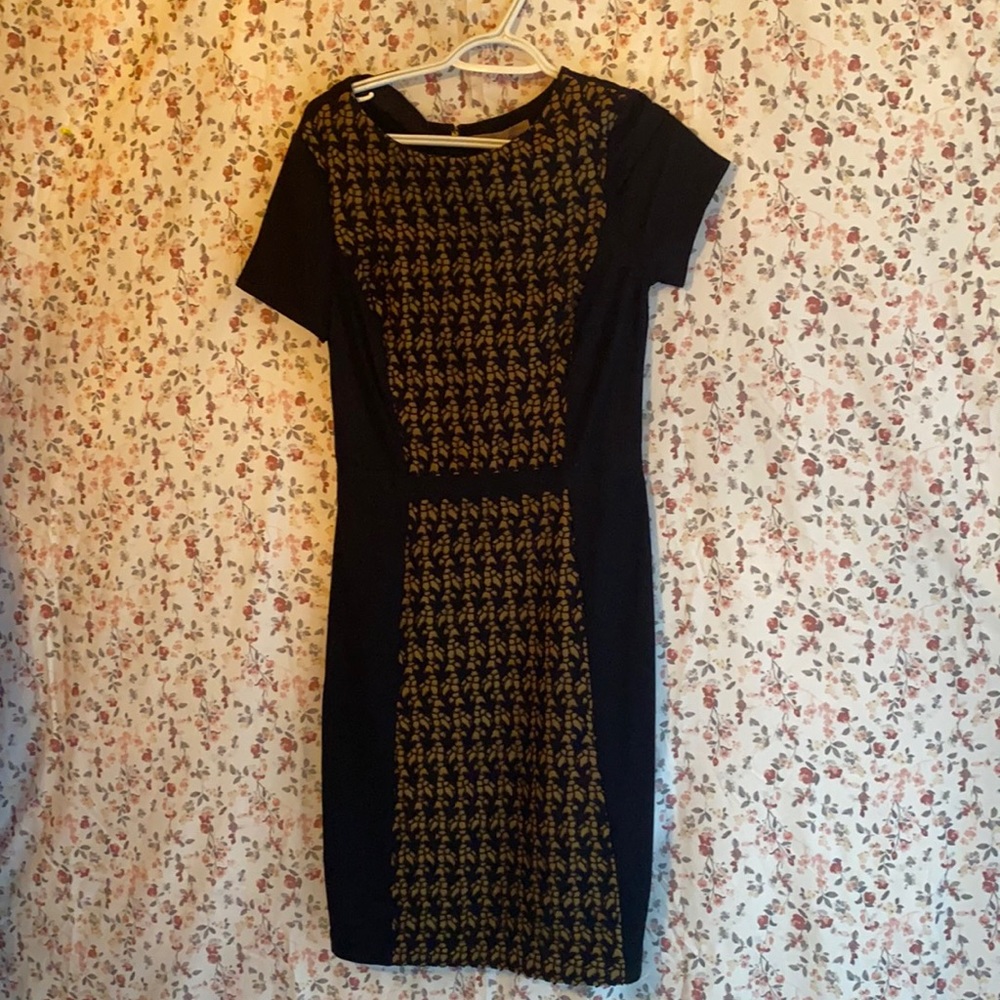 Halton heritage black and beige crochet detailing size 6